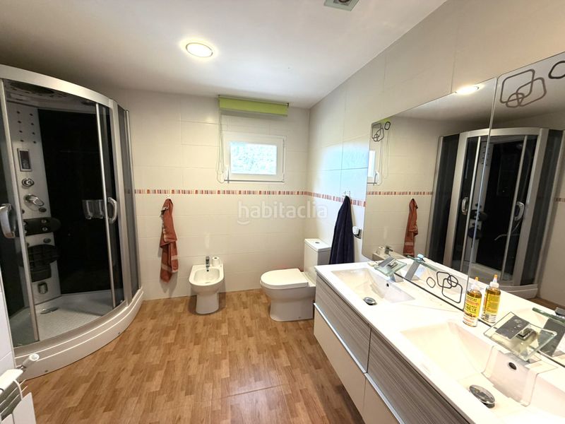 Foto bd6b0432-8bf6-4b17-943f-f3009596e1a6. Masia a Flix
