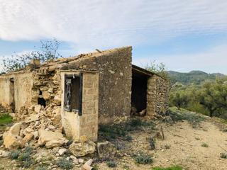 Maison  N/a. Casa de piedra en finca rústica con vistas al río ebro.