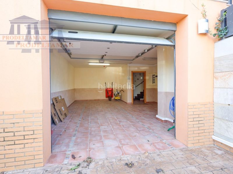 Foto 1d8398f6-153e-4998-b76b-d7245a7d78f3. Casa a Ampolla (L´)