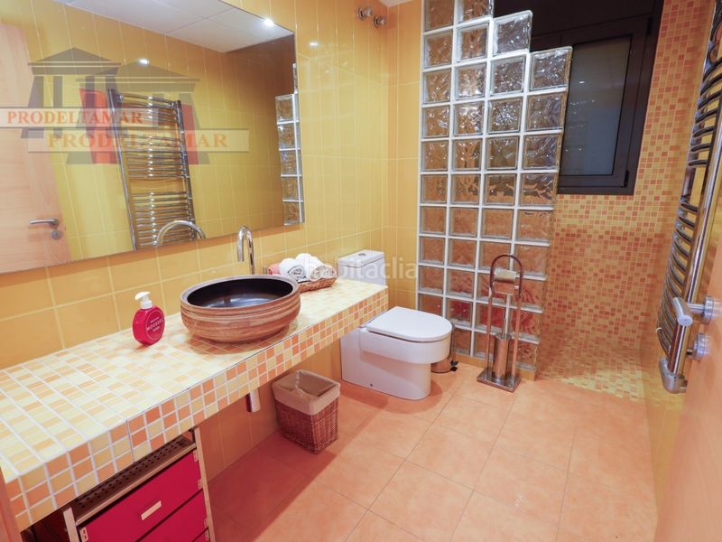 Foto 8d7b548f-9209-41fe-9998-85596fb2bed3. Casa a Ampolla (L´)