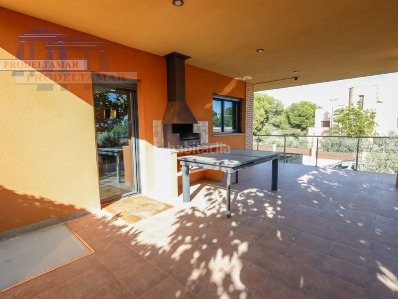 Foto dc4331cd-c63f-40d3-ab81-f99b75b310e8. Casa a Ampolla (L´)