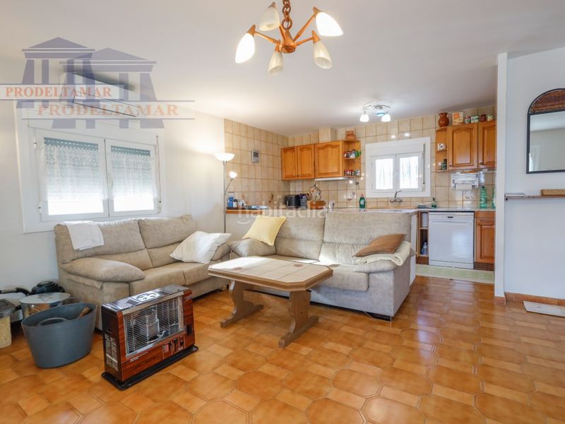 Foto fea56093-9ea4-4b72-b178-90563c24d47d. Casa a Ampolla (L´)