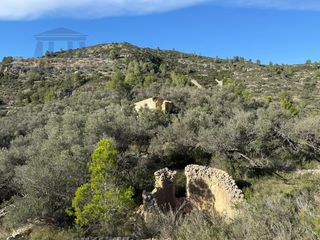 Bauernhof  Poligono 82 paraje 6 camp-redo. Finca rústica en tortosa con vistas panorámicas al mar, montaña