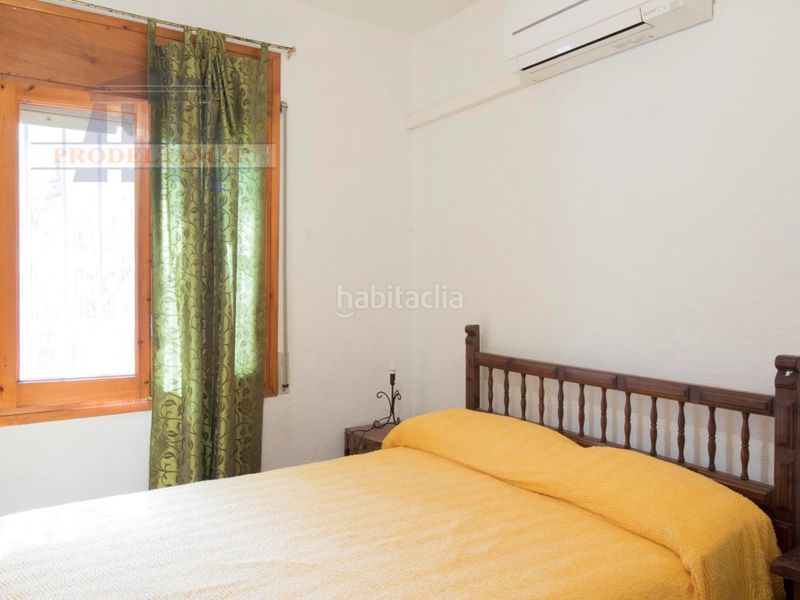 Foto 545ea582-290f-4715-8b94-50d134480a8e. Casa a calle mar roig 40 a Ampolla (L´)