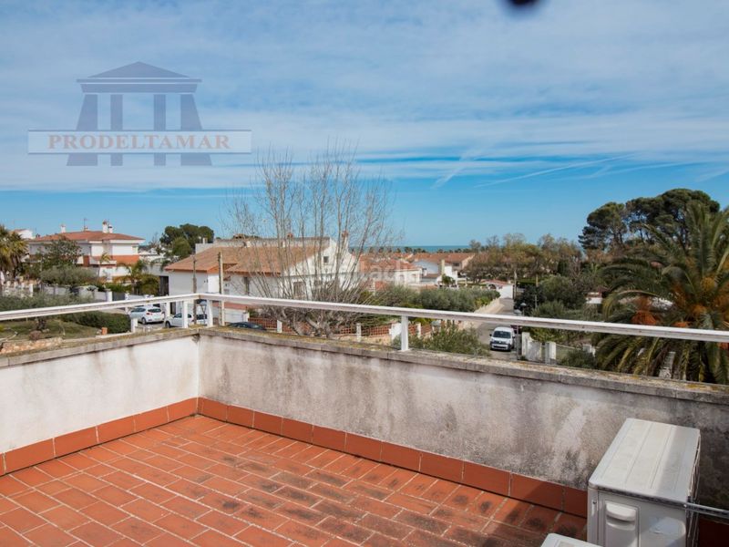 Foto 8f7f4856-0628-4db7-b0ae-7fa68fce771a. Casa a calle mar roig 40 a Ampolla (L´)
