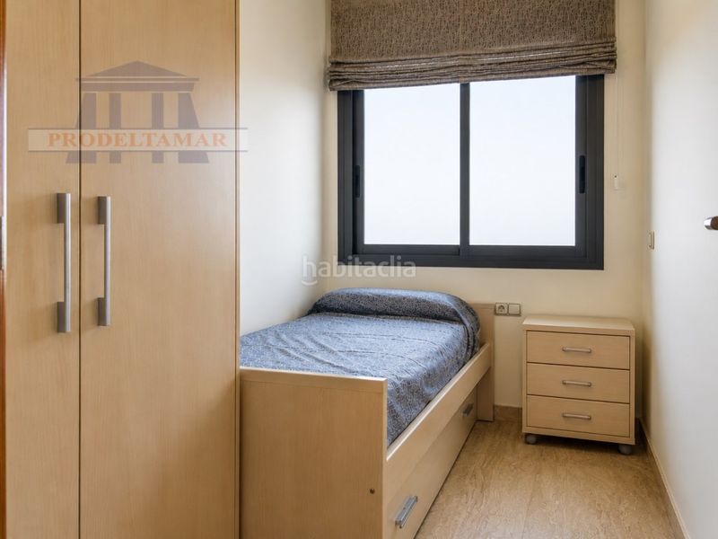 Foto 3b8eb619-34fe-4b73-98f9-6396e46bad96. Apartament amb aparcament a Ampolla (L´)