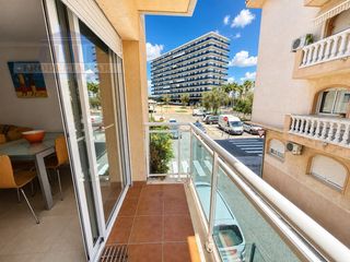 Piccolo appartamento  Calle tarragona. Apartamento en venta en el centro de lampolla con balcón, patio
