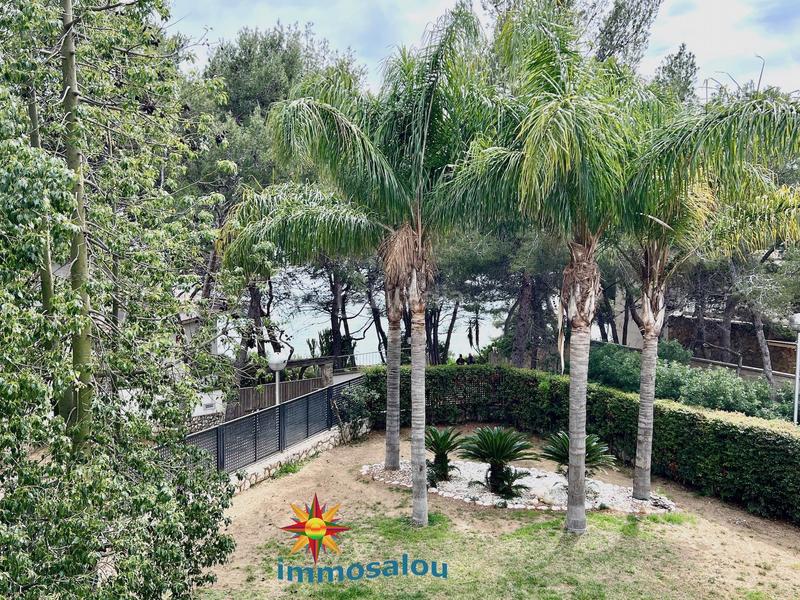 Foto 82c9f5ad-4e3d-46f3-9eb6-f471121d76d6. Chalet 1500m2 con casa en cap en pla de maset - cap de Salou Salou