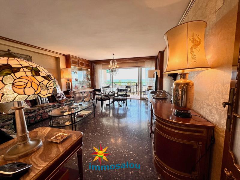 Foto 4a2ab25a-f600-4838-b65b-fdfc368b4253. Piso exclusivo piso en primera linea en Platja de Llevant Salou