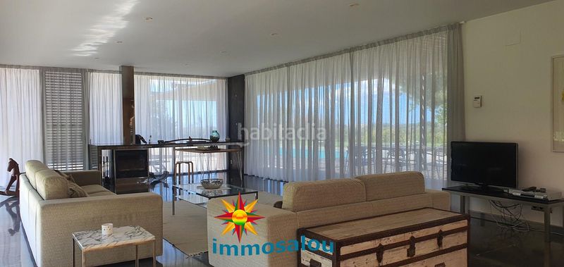 Foto be4977e9-48b0-4d3d-ad4b-abda31503432. Xalet amb calefacció aparcament piscina a Plaça Europa - Port Aventura Salou