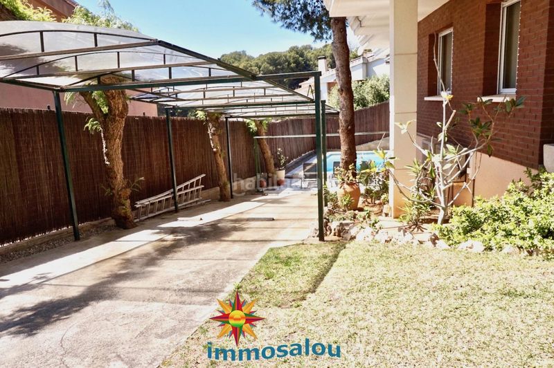 Foto f9ae17ab-5e29-4c20-9052-6721a9b84fe7. Casa amb calefacció piscina a pla de maset - cap de Salou Salou