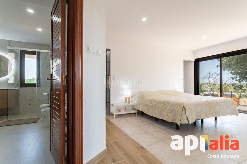 Foto 47d88fa4-3faf-4b0f-b88c-80a7ee1c0b93. Chalet in del bosc del quec 19 in pla de maset - cap de Salou Salou
