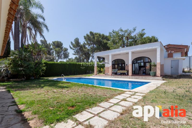 Foto 94517e93-127d-48f9-b516-1636dffde45d. Chalet in del bosc del quec 19 in pla de maset - cap de Salou Salou