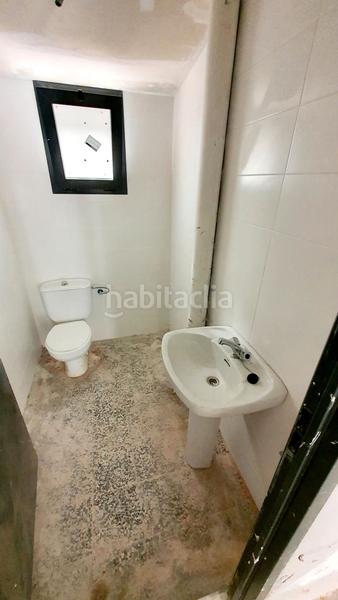 Foto fbd7a589-3c71-4923-9a1e-12dbb70e1172. Local commercial dans Barrio de Patraix Valencia