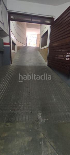 Foto 0597cfe2-22cc-47ce-9a6e-77cfb39801fc. Parking voiture dans Barrio de Patraix Valencia