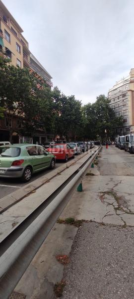 Foto 4b1a27b4-bfff-486d-a0c1-e19cee94a929. Parking voiture dans Barrio de Patraix Valencia