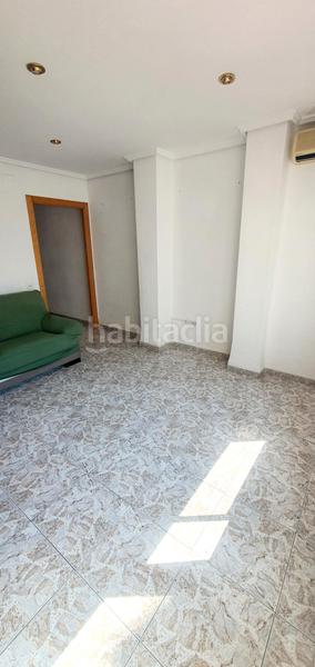 Foto f86df40f-d6d3-44bc-89e1-4434b237b17f. Lloguer pis a La Petxina Valencia