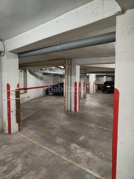 Foto 4c28a372-3dfc-42a7-b254-3e98be1feafe. Car parking in Barrio de Patraix Valencia