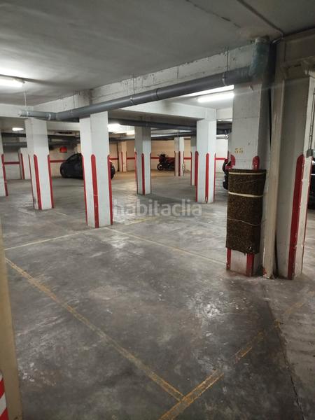 Foto f2d23d66-6852-4c56-bba2-d14d68088cd0. Car parking in Barrio de Patraix Valencia