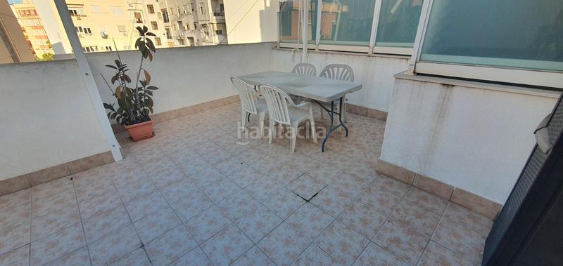 Foto a27ca5d9-c702-431f-b889-1d0e058246e6. Rent penthouse with parking in Arrancapins Valencia