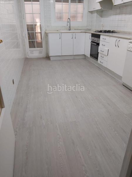 Foto b17548bf-835c-4bea-a311-e55cbd702c5c. Location appartement dans Jaume Roig Valencia