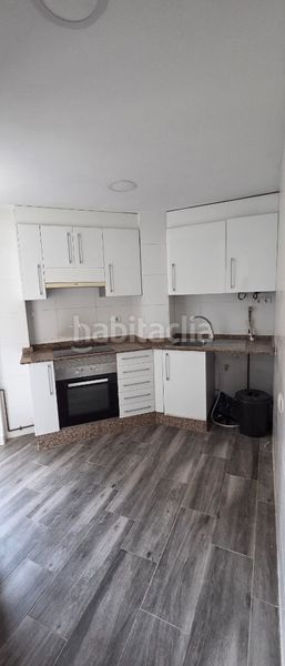 Foto 0f18f822-46ed-4948-9d6e-6491ea722824. Pis a Tres Forques Valencia