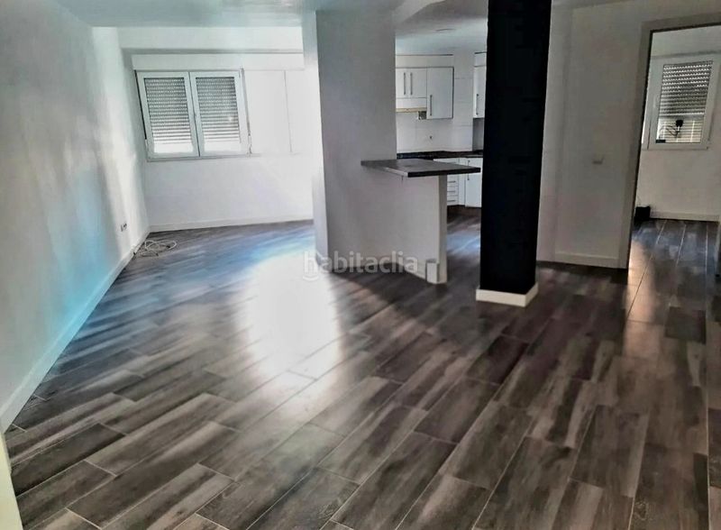 Foto 65a0320f-1f99-489e-832a-a9a663d29ed0. Pis a Tres Forques Valencia