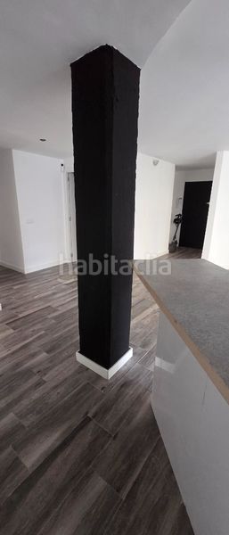 Foto f0229415-1b00-448d-b22a-e8635c533df6. Pis a Tres Forques Valencia