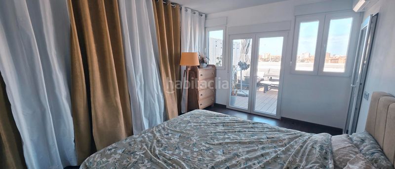 Foto 4fedd0c0-f5e3-4787-b716-4e542518437f. Dúplex amb calefacció aparcament piscina a Barrio de la Luz Xirivella