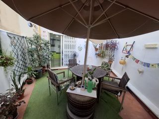 Etagenwohnung  Carrer de fontanars dels alforins. Piso en venta en patraix en valencia