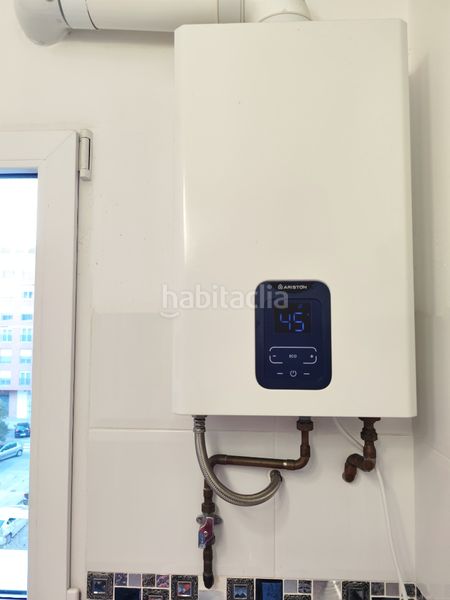 Foto 76aa2613-4b69-46a8-ae04-d3a20bf2eb11. Pis a La Llum Valencia
