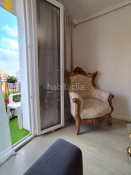 Foto cf25c97f-9041-42e0-b272-b39469595f3a. Pis a La Llum Valencia