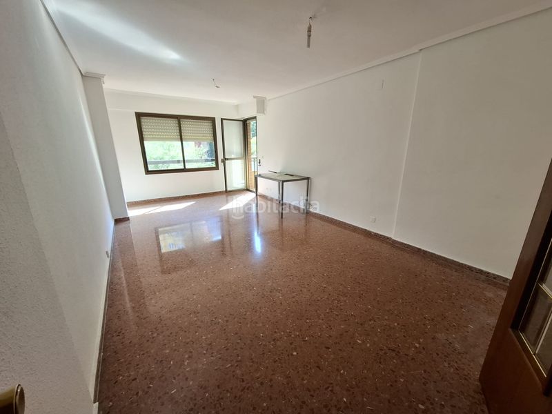 Piso  Carrer del mestre sosa. Piso en venta en arrancapins en valencia
