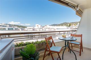 Pis a Tossa de Mar. Apartamento con licencia turística en primera línea de mar.