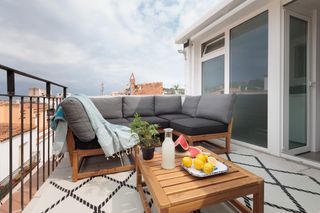 Casa adossada  Carrer la guàrdia. Casa con licencia turística en el centro de tossa de mar