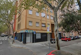 Locale commerciale in Calle Patronato