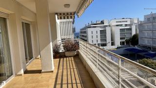 Pis  Pintor fortuny. Apartamento con tres plazas de parking