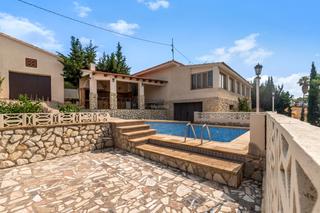 Xalet a San Rafael - Nucia Park. Precioso chalet con piscina en venta en la nucia