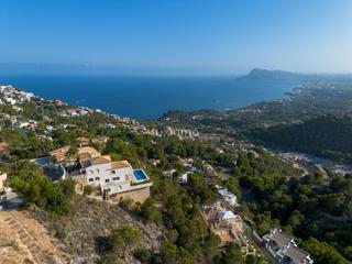 Terrain résidentiel à Altea Hills. Se vende impresionante parcela con vistas al mar en la prestigio