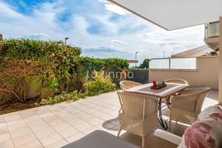 Appartement à Mascarat. Acogedor bajo con jardín en mascarat en venta