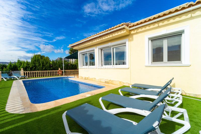 Foto ab693af2-bc58-49ce-b257-427dca6c34a9. Xalet amb calefacció aparcament piscina a Carrió - La Merced - Los Pinos Calp