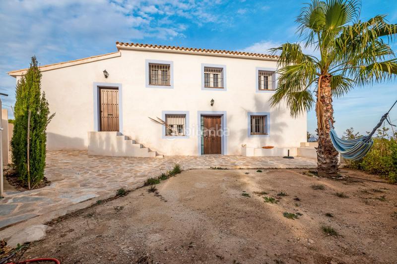 Foto 3d8891d6-1ae7-4a5b-96b0-476b69b3cc9d. Chalet in El Tossal-Bello Horizonte Nucia (la)