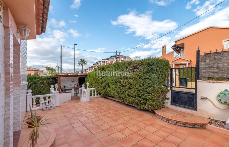 Foto 5bb9c798-2935-4f3c-afe2-ec974ed5bcfc. Doppelhaus mit pool in L´Albir Alfàs del Pi (l´)