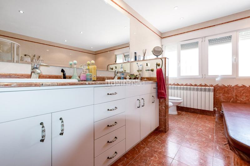 Foto 6022b91b-8137-4353-86fe-37d3d844c928. Chalet con riscaldamento piscina in Escandinavia-Cautivador Alfàs del Pi (l´)