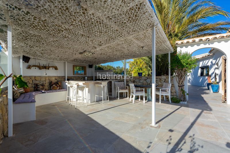Foto 415840c3-10fc-4750-9c1d-cbe7e6229fb6. Xalet amb calefacció piscina a Benissa pueblo Benissa