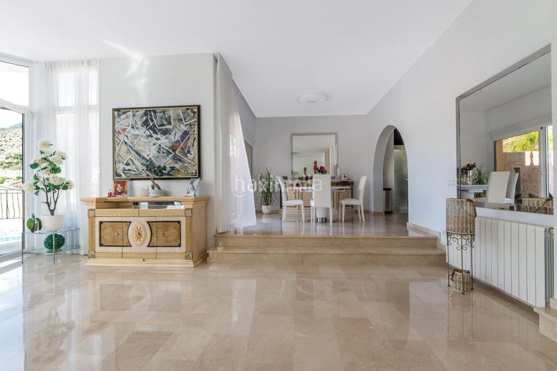 Foto 16e1b7ec-2afb-4823-afd3-5fa192bf4248. Xalet amb calefacció aparcament piscina a Altea hills Altea