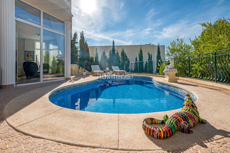 Foto 92a8d441-5d15-436c-8f94-d5802e6d42de. Xalet amb calefacció aparcament piscina a Altea hills Altea