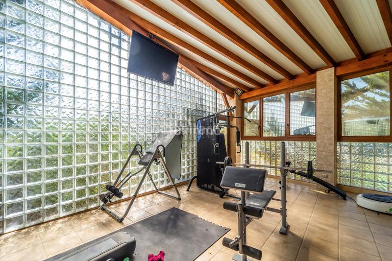 Foto 86c7d917-62c2-4dd9-9ae7-a48eecb771ac. Xalet amb calefacció aparcament piscina a Pueblo Acantilado-Lanuza Campello (el)