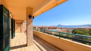 Flat in Mascarat. Impresionante apartamento con vistas al mar y montaña en mascara
