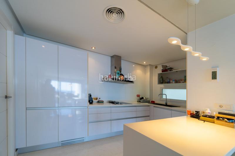 Foto 6ce94d2e-32e9-4151-bd9b-f11ee8e68aa9. Appartamento con riscaldamento piscina in Altea hills Altea